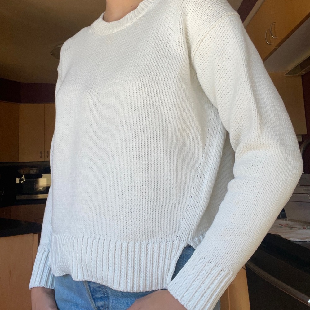 Everlane white cream knit cropped sweater
